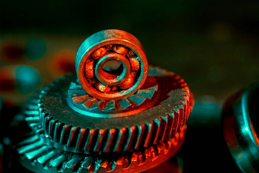 A importância da graxa correta para o desempenho de engrenagens e rolamentos